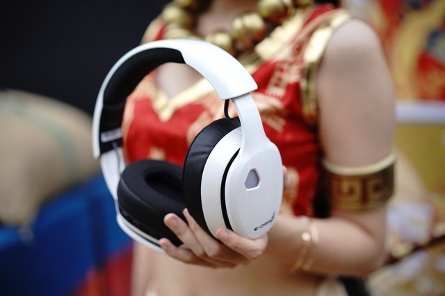 E-DRA EH494W Headphones: Impressive design, `ear-friendly` gaming, convenient wireless with surprisingly `nice price` 2