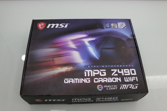 On hand MSI MPG Z490 Gaming Carbon WiFi, the perfect motherboard for Core i generation 10 1