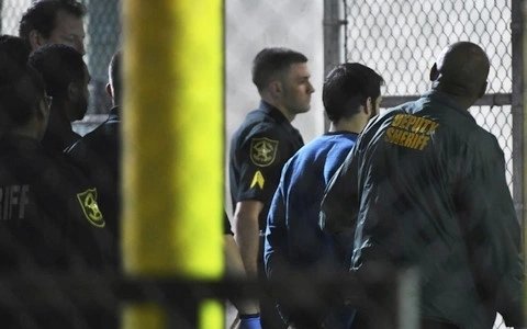 Did the FBI `fail` to let go of the Florida airport shooter? 1
